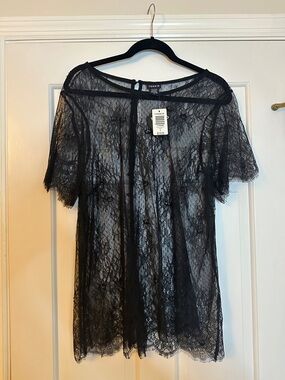 torrid Black Sheer Lace Short-Sleeve Overlay Top